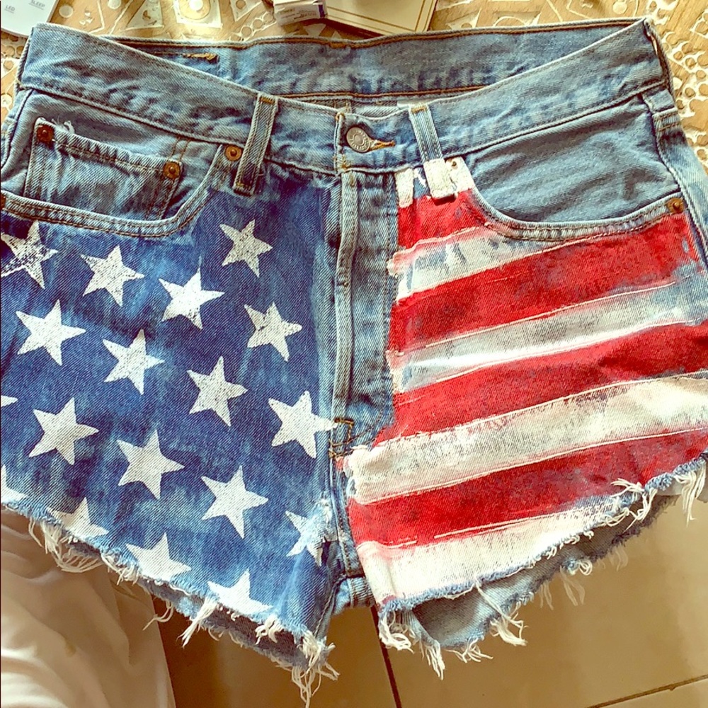 Vintage cut offs/ Levi’s.